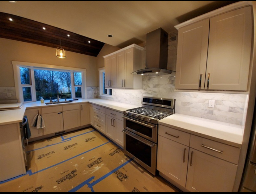 Finished kitchen with recessed lighting and under-cabinet lighting install